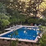 Stunning With Private Pool In Hébergement de vacances *