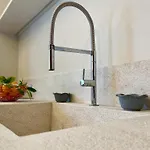Stunning With Private Pool In * تْشيفالو