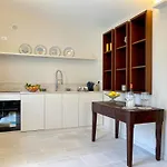 Stunning With Private Pool In تْشيفالو