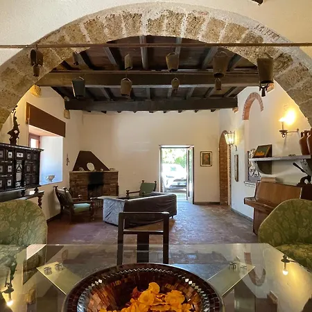 Tana Pacenzia * Cefalù