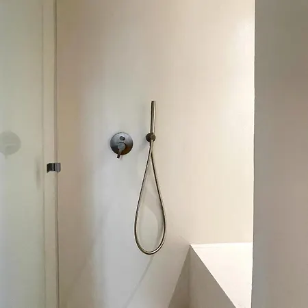 Stunning With Private Pool In 別荘 チェファル