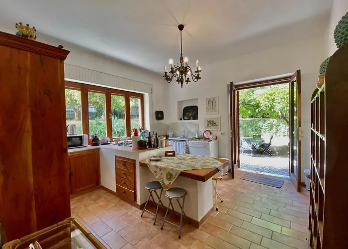 Stunning With Private Pool In *