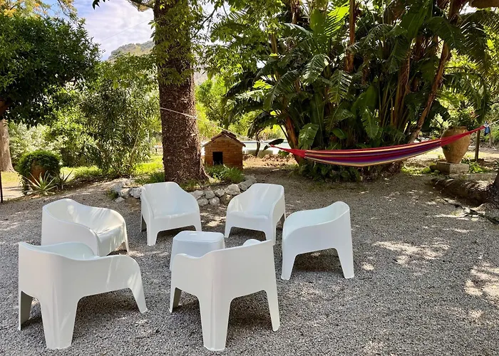 Stunning With Private Pool In Cefalù