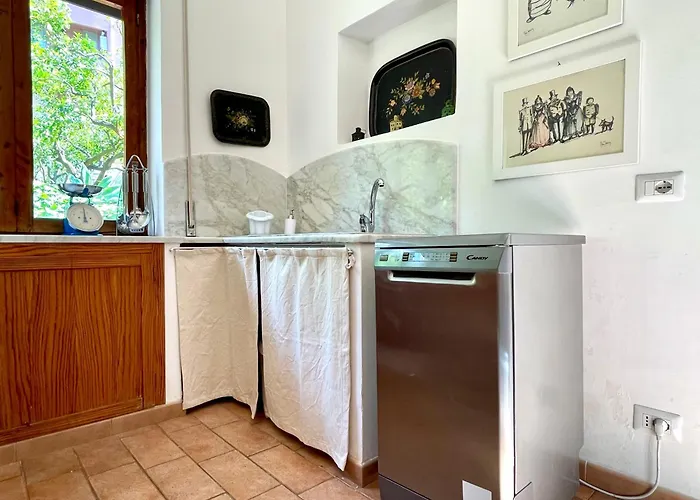 Ferienhaus Stunning With Private Pool In