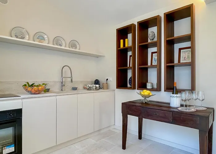 Ferienhaus Stunning With Private Pool In Cefalù