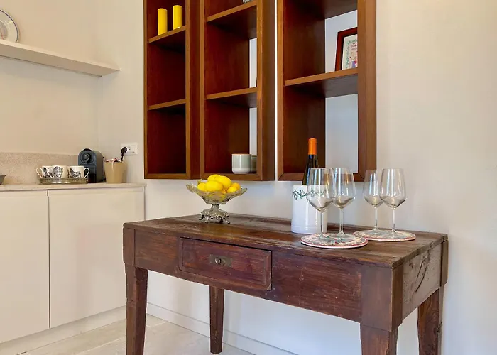 Ferienhaus Stunning With Private Pool In